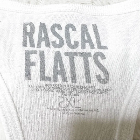 NWOT Rascal Flatts Official Back To US Tour Racerback Tank Top White Women’s 2XL - Picture 4 of 4